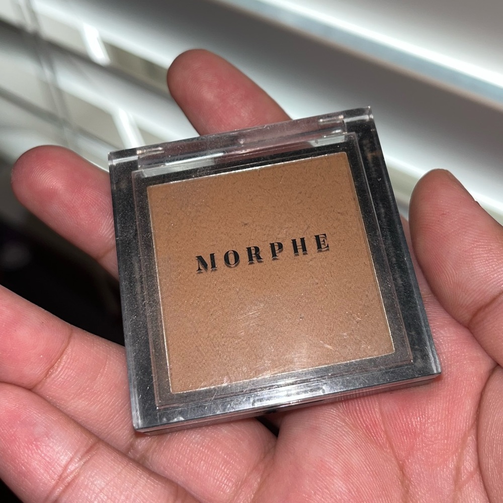 Morphe Bronzer in Shade “Debutante”